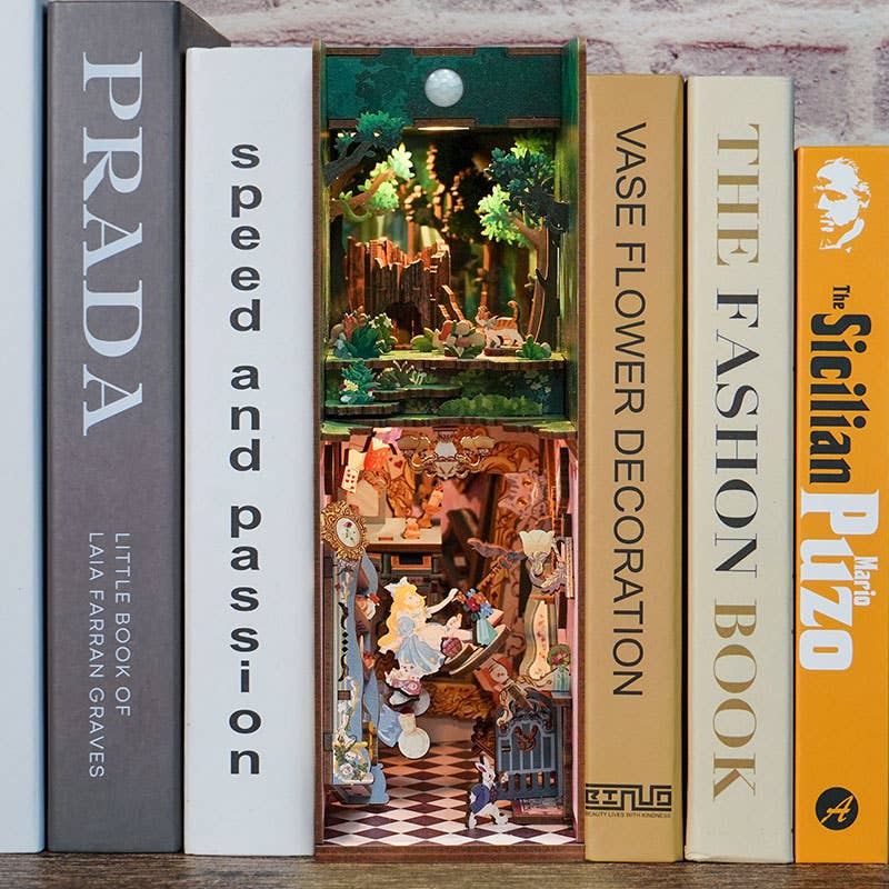 DIY Miniature House Book Nook Kit: Alice&#39;s Adventure