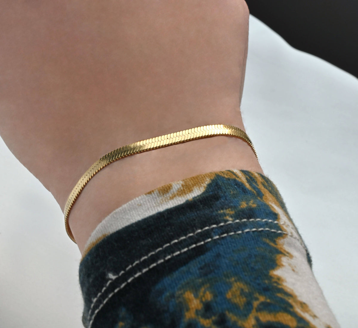 18k Gold Bracelets