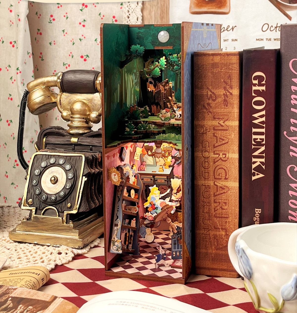 DIY Miniature House Book Nook Kit: Alice&#39;s Adventure