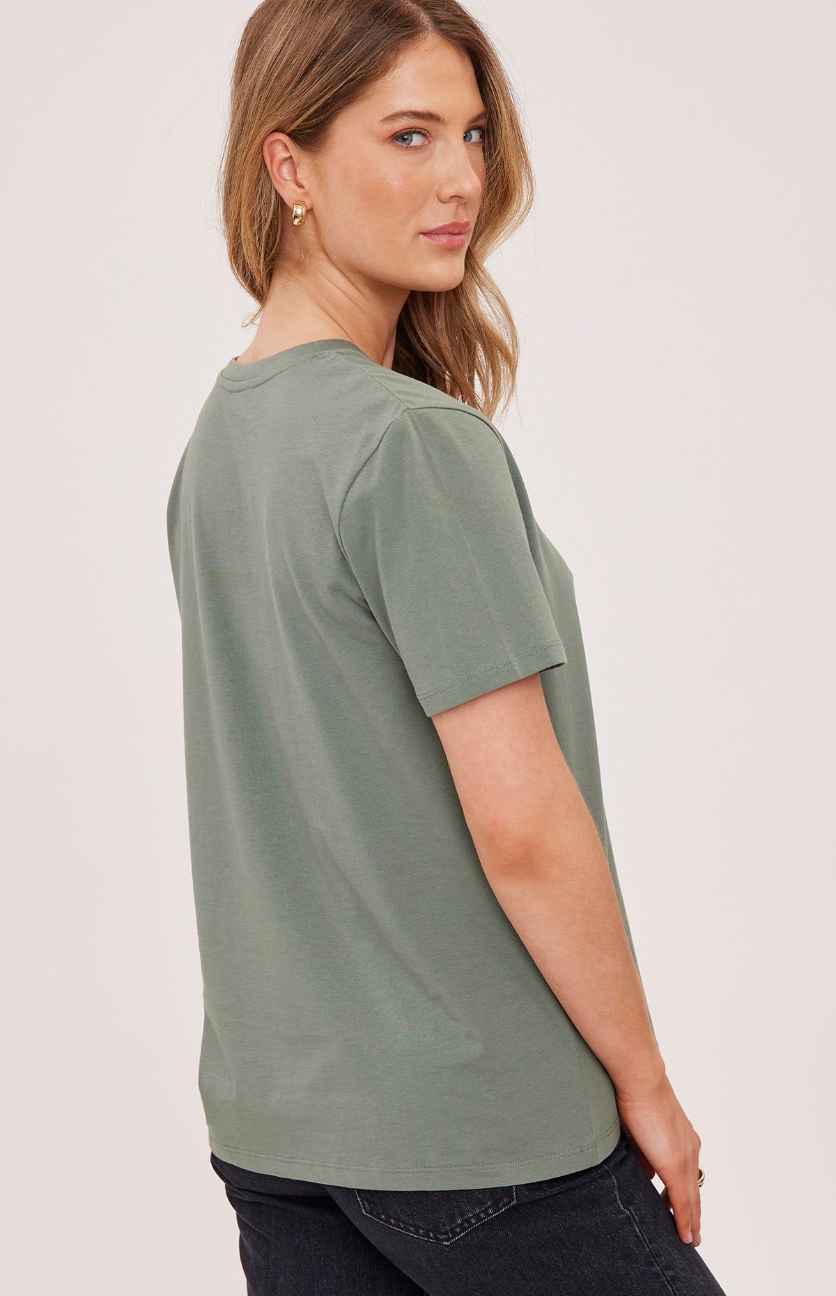 Victoria T-Shirt
