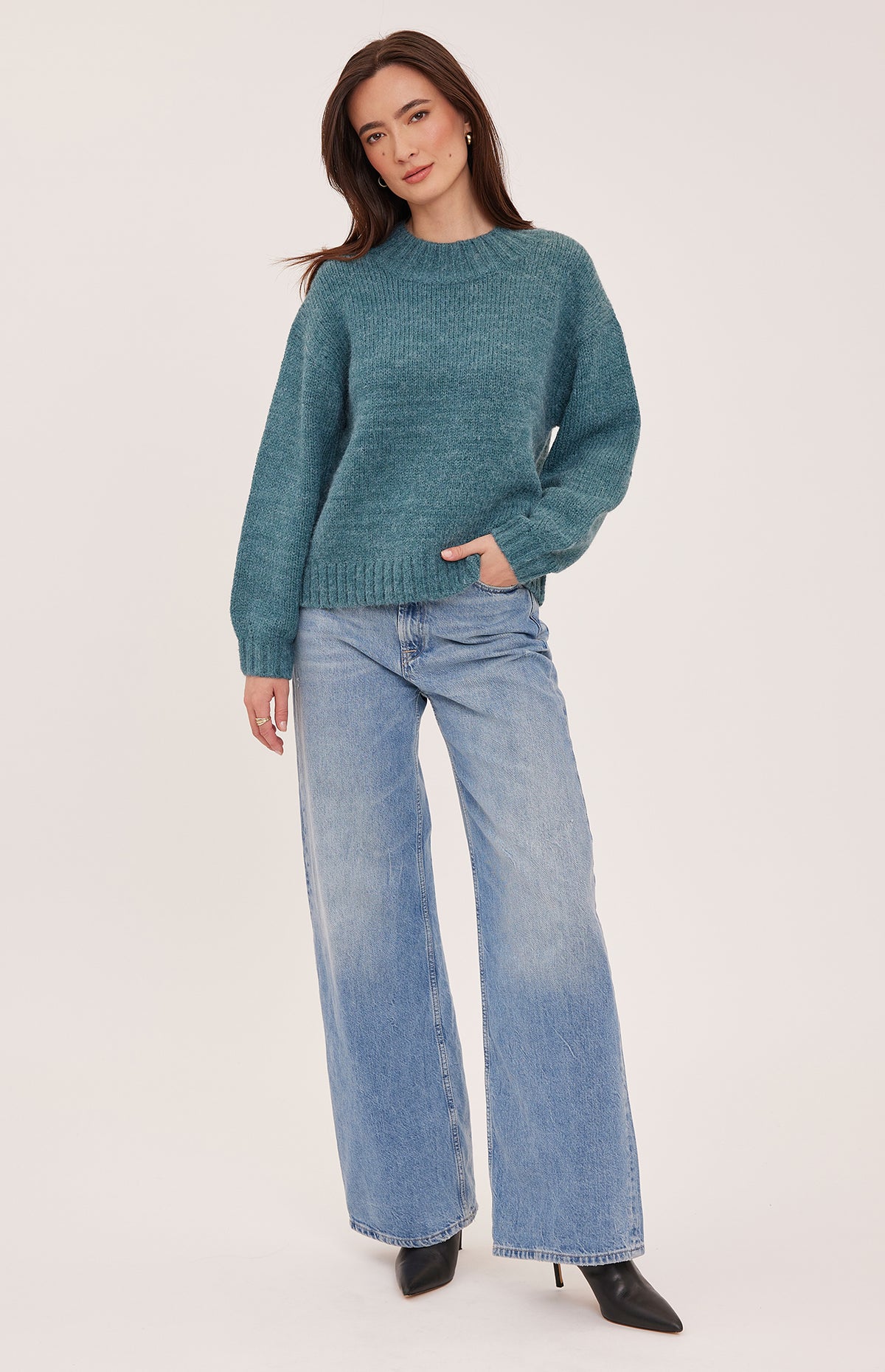 Tova Pullover Sweater