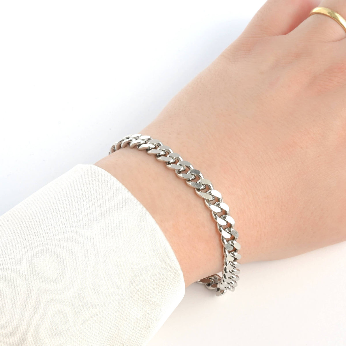 Curb Chain Bracelet