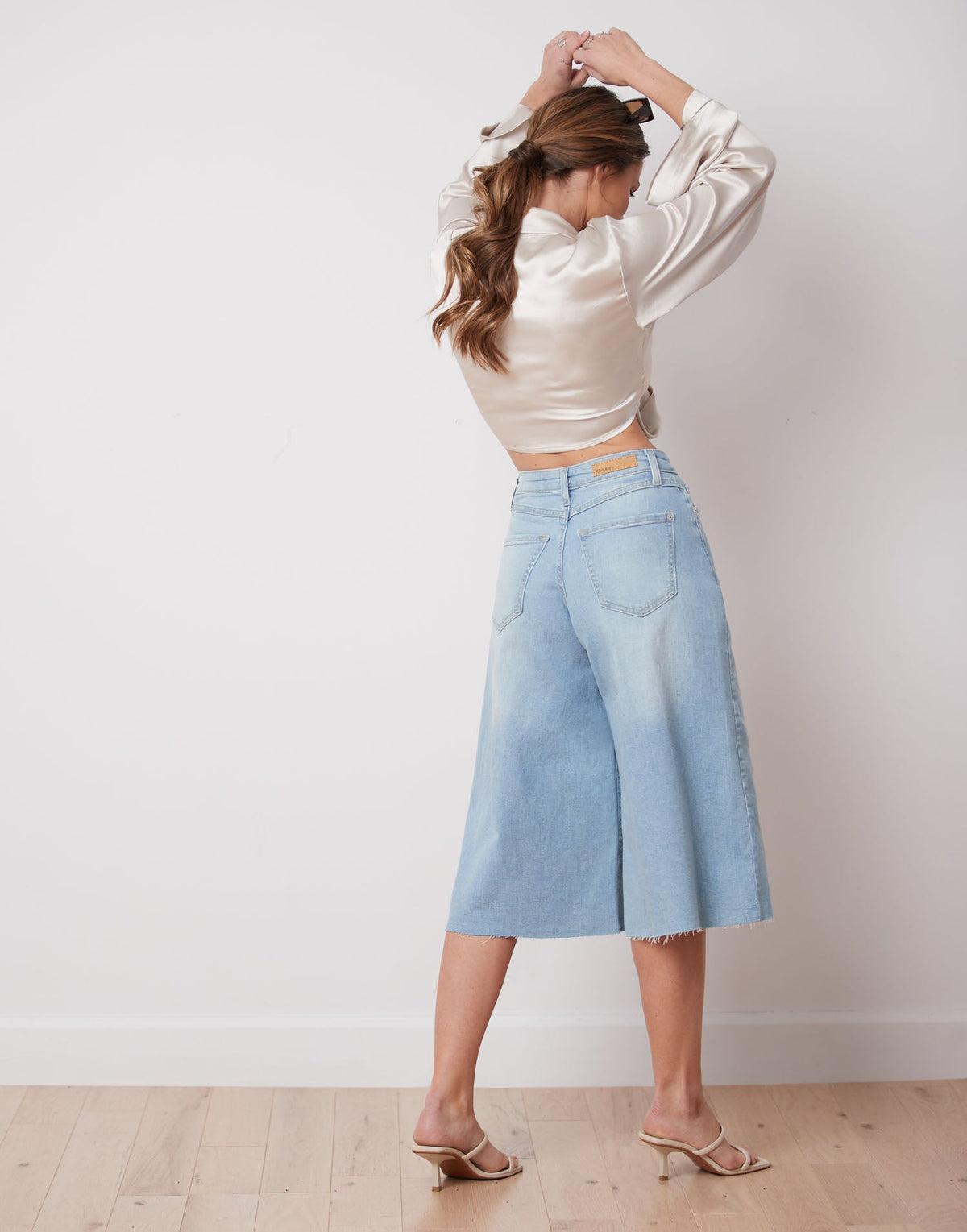 Lily Wide Leg 23&quot;